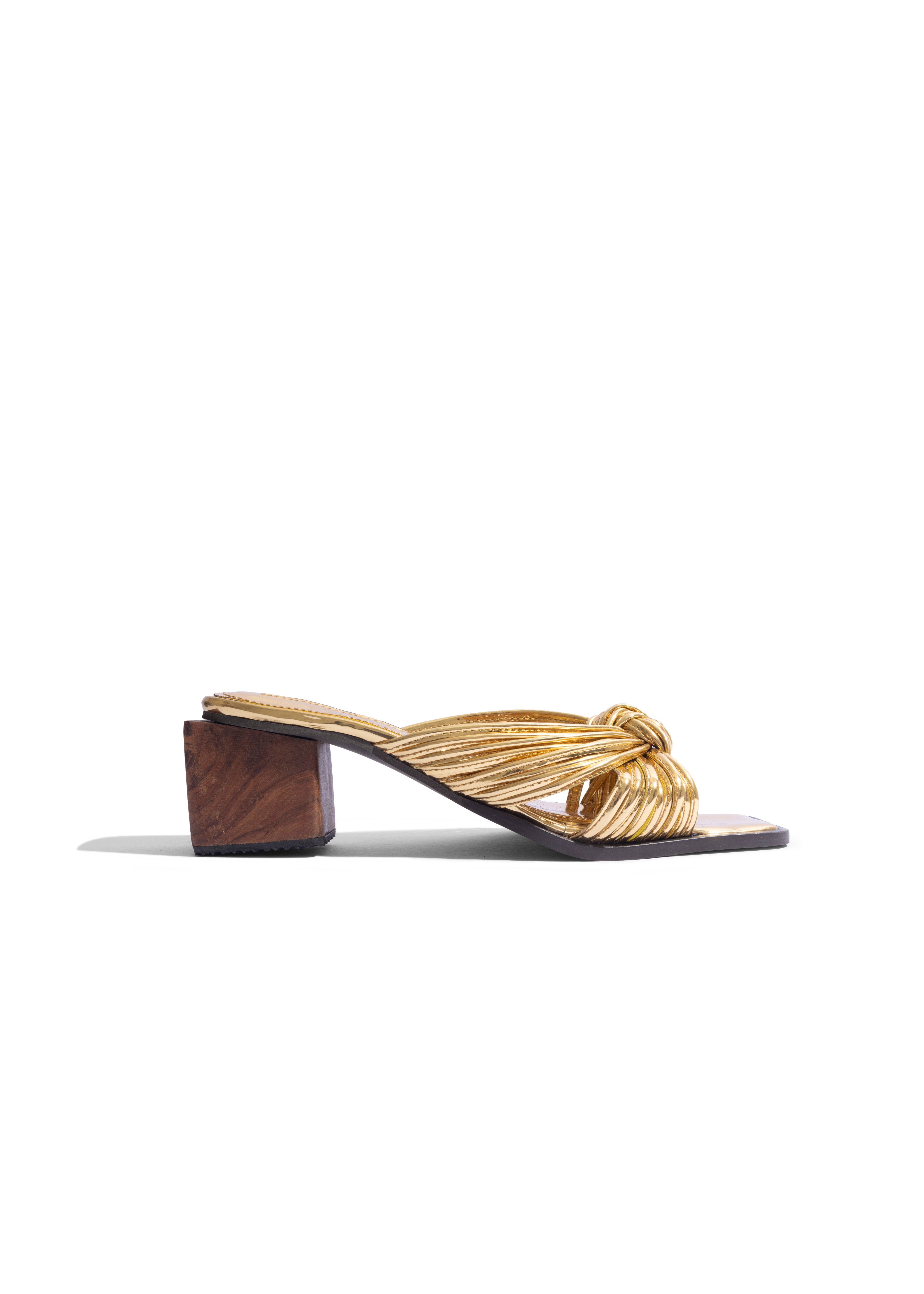 Knot Block Gold