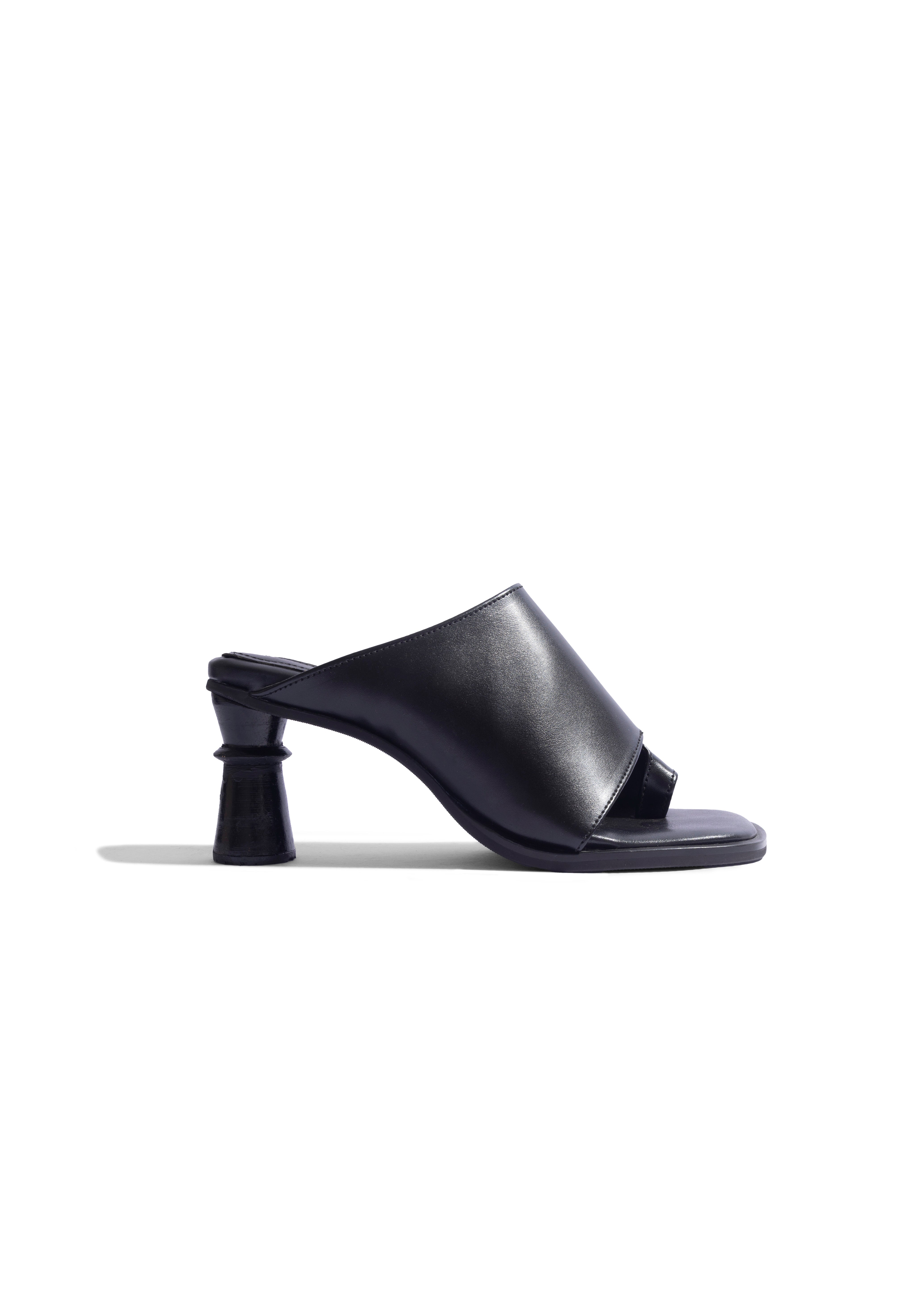 Sculpt Slide Mule Black