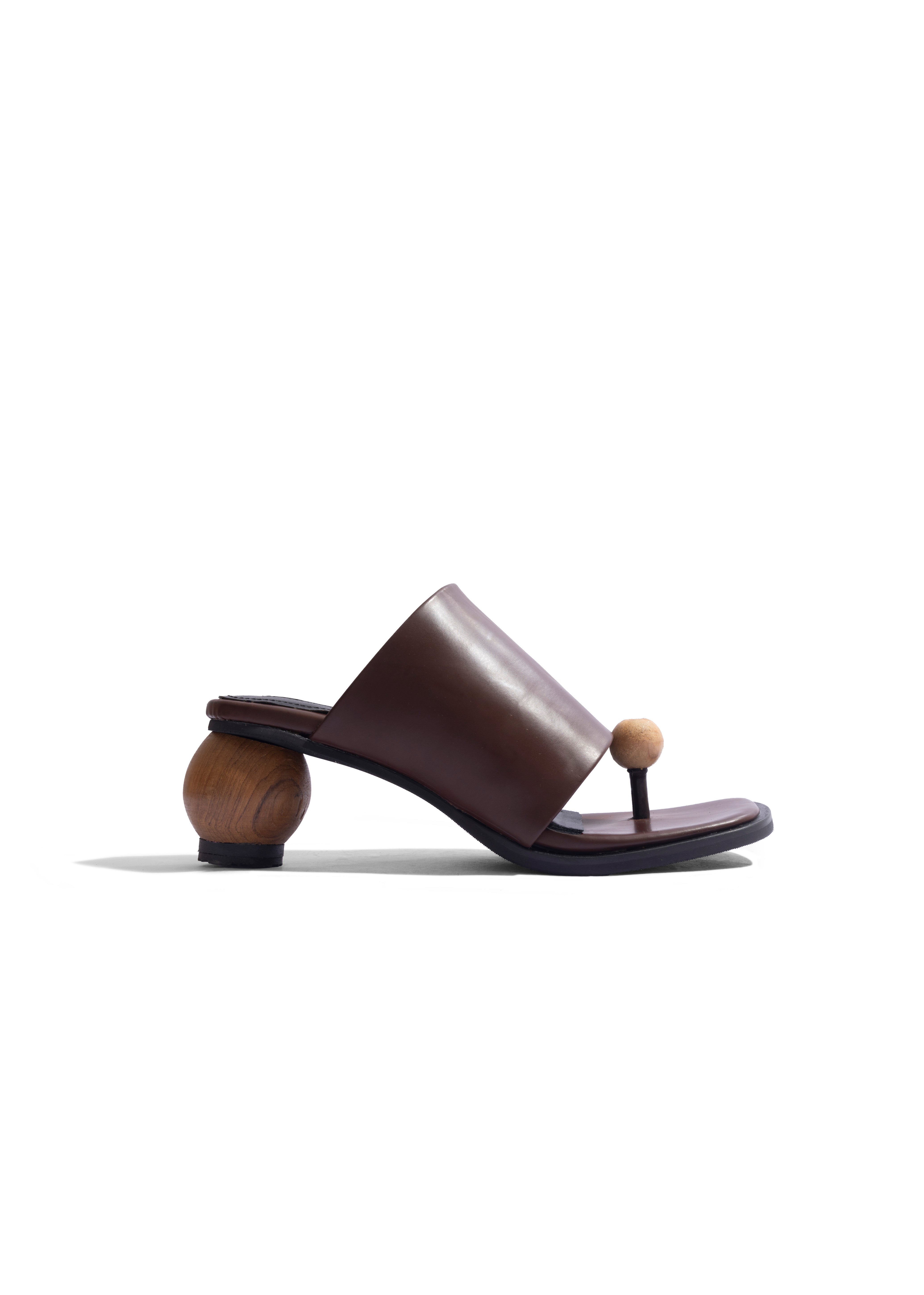 Noa Artisan Heels Black