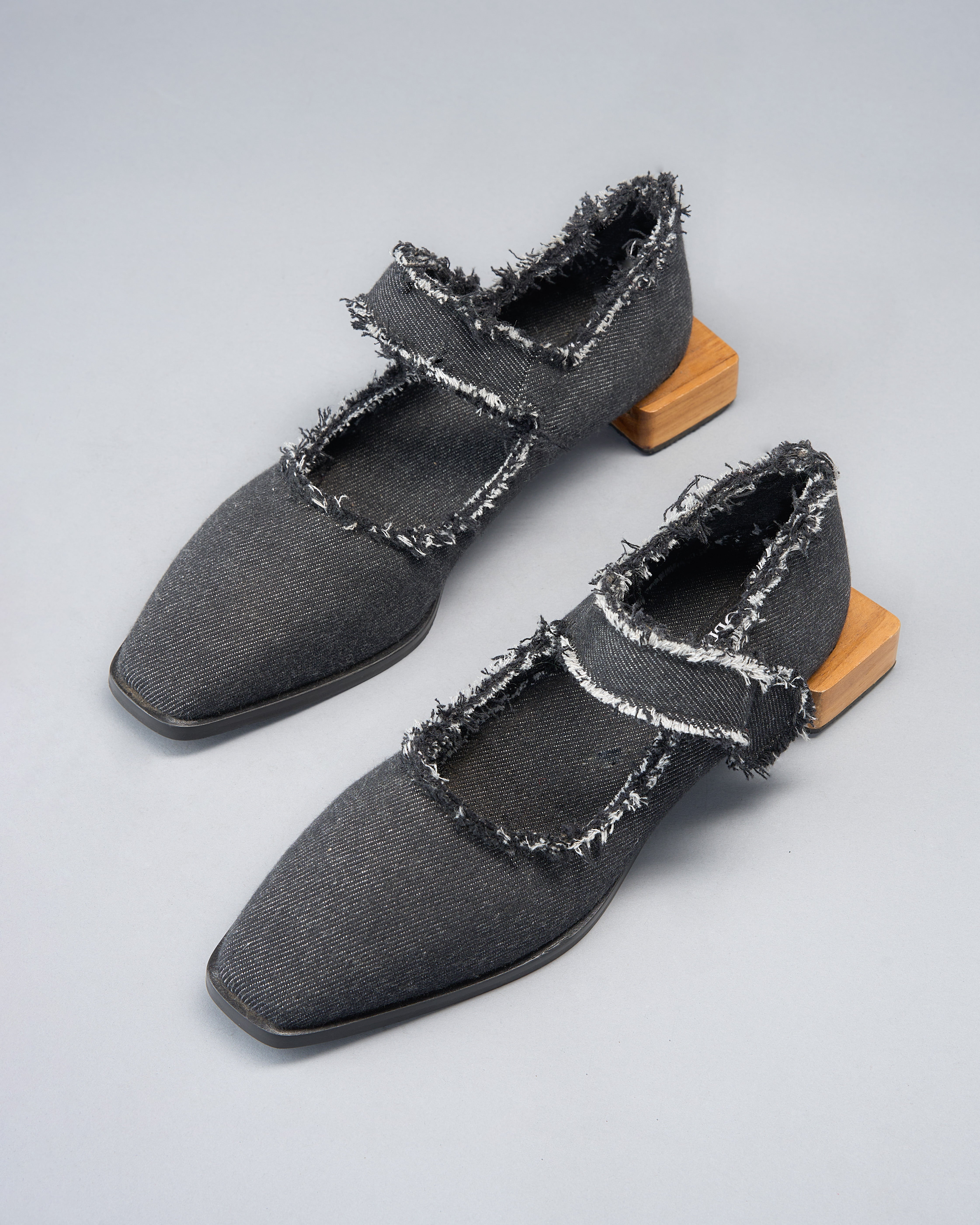 Handwoven Denim Shoe Made from Recycled Cotton,with Deliberate Fray Edges