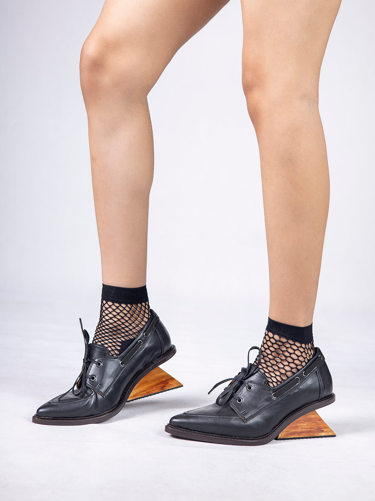 Black Plant Leather & Wooden Bridge Heel Boat Shoes