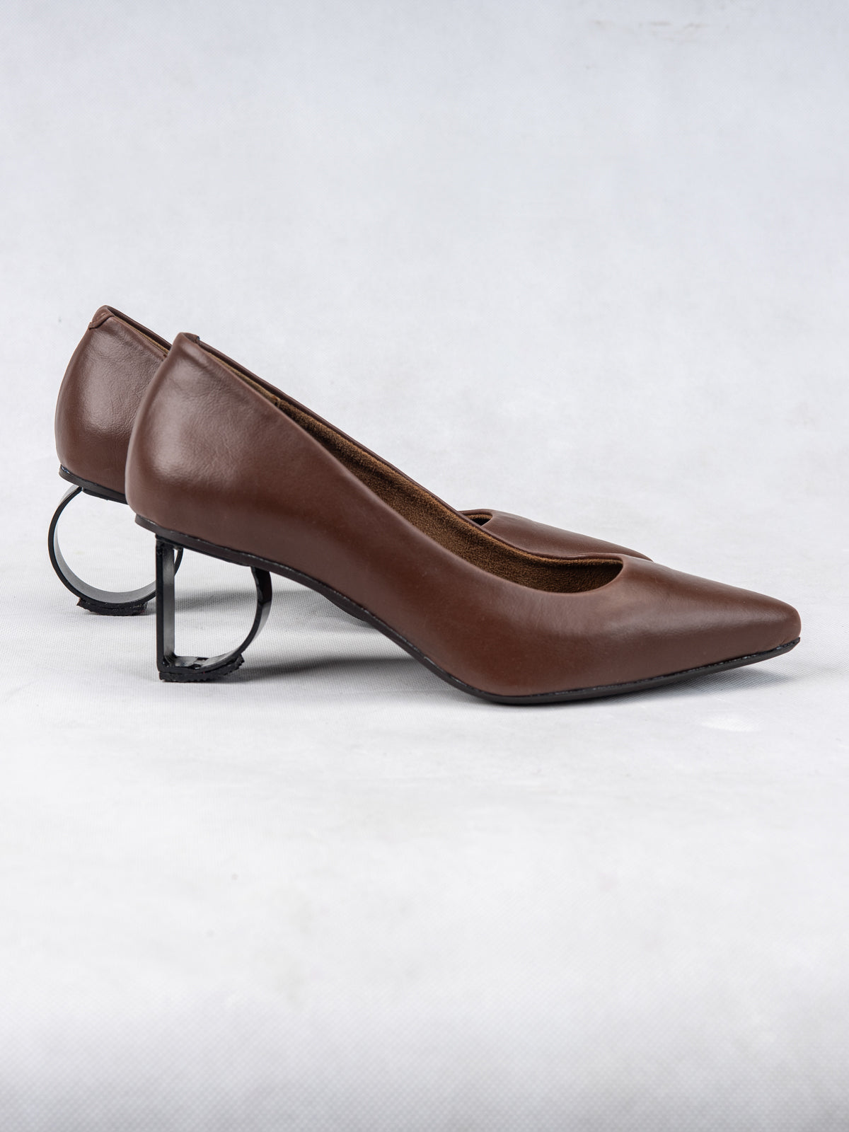 Faded Brown Pumps in Vegan Leather