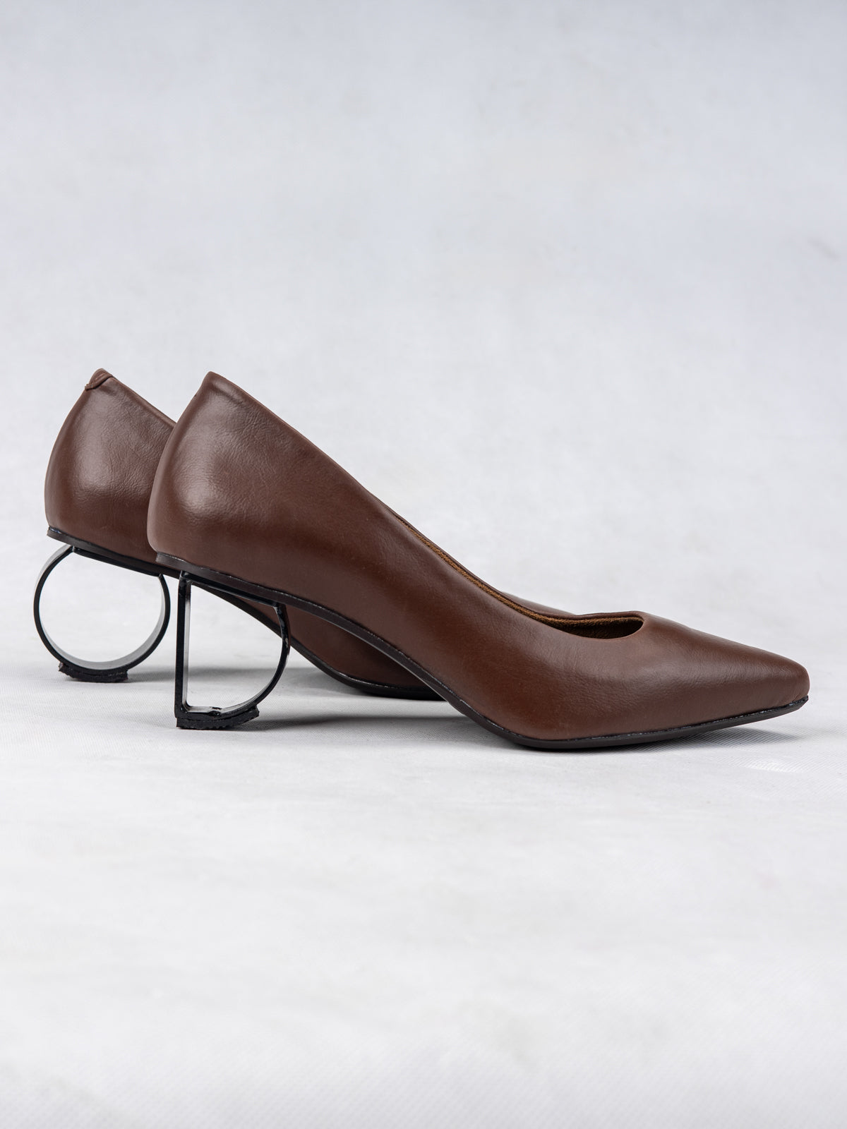 Faded Brown Pumps in Vegan Leather