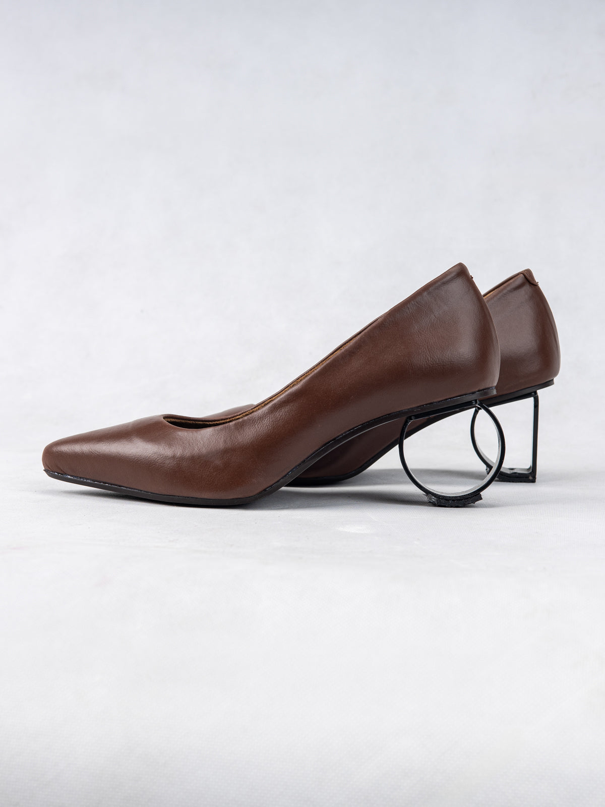 Faded Brown Pumps in Vegan Leather