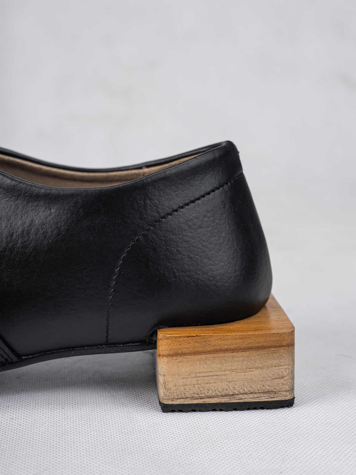 Onyx Black Plant Leather & Wooden Box Heeled Oxfords