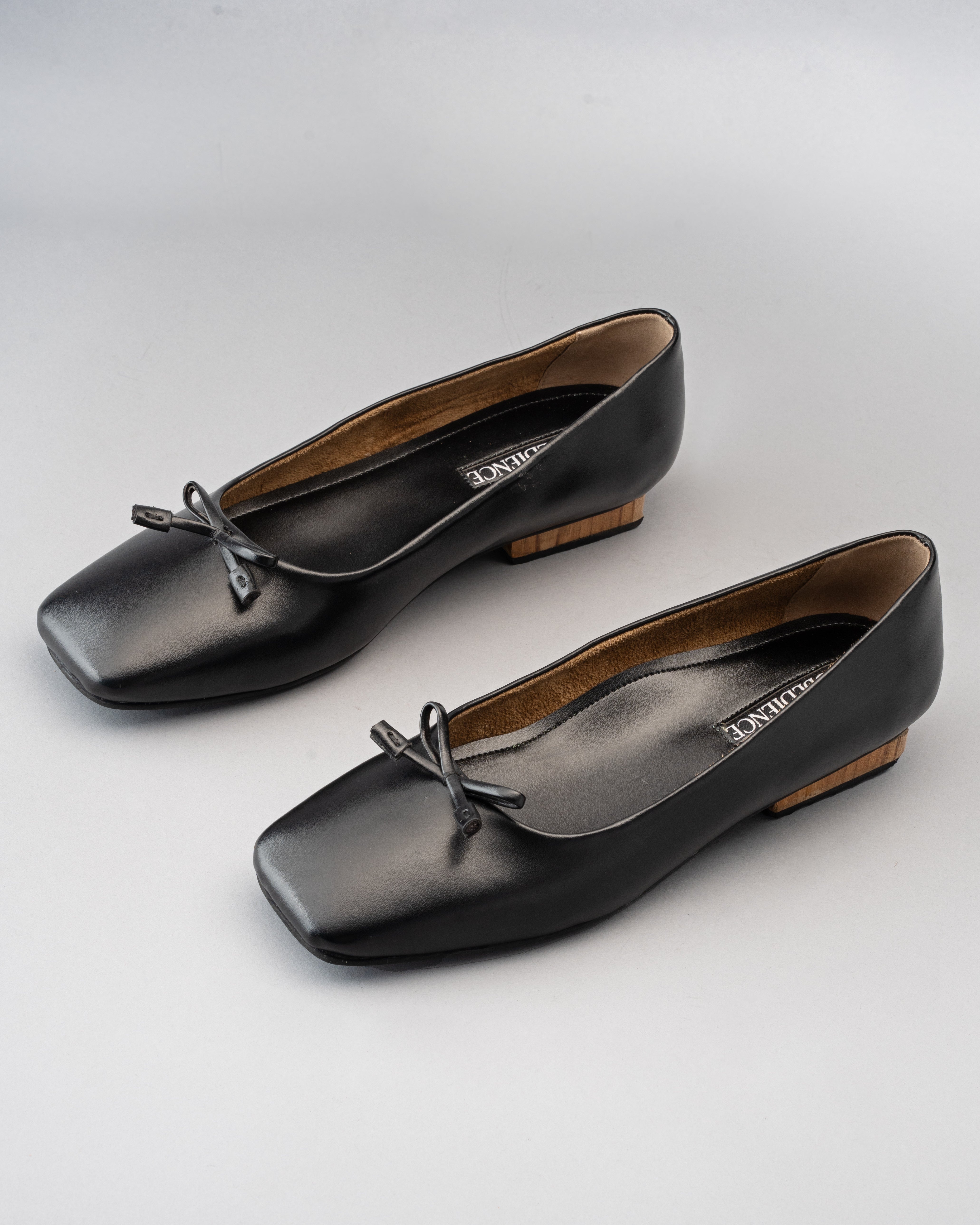 Mid-Night Black Flat Shoe with Teak Heel