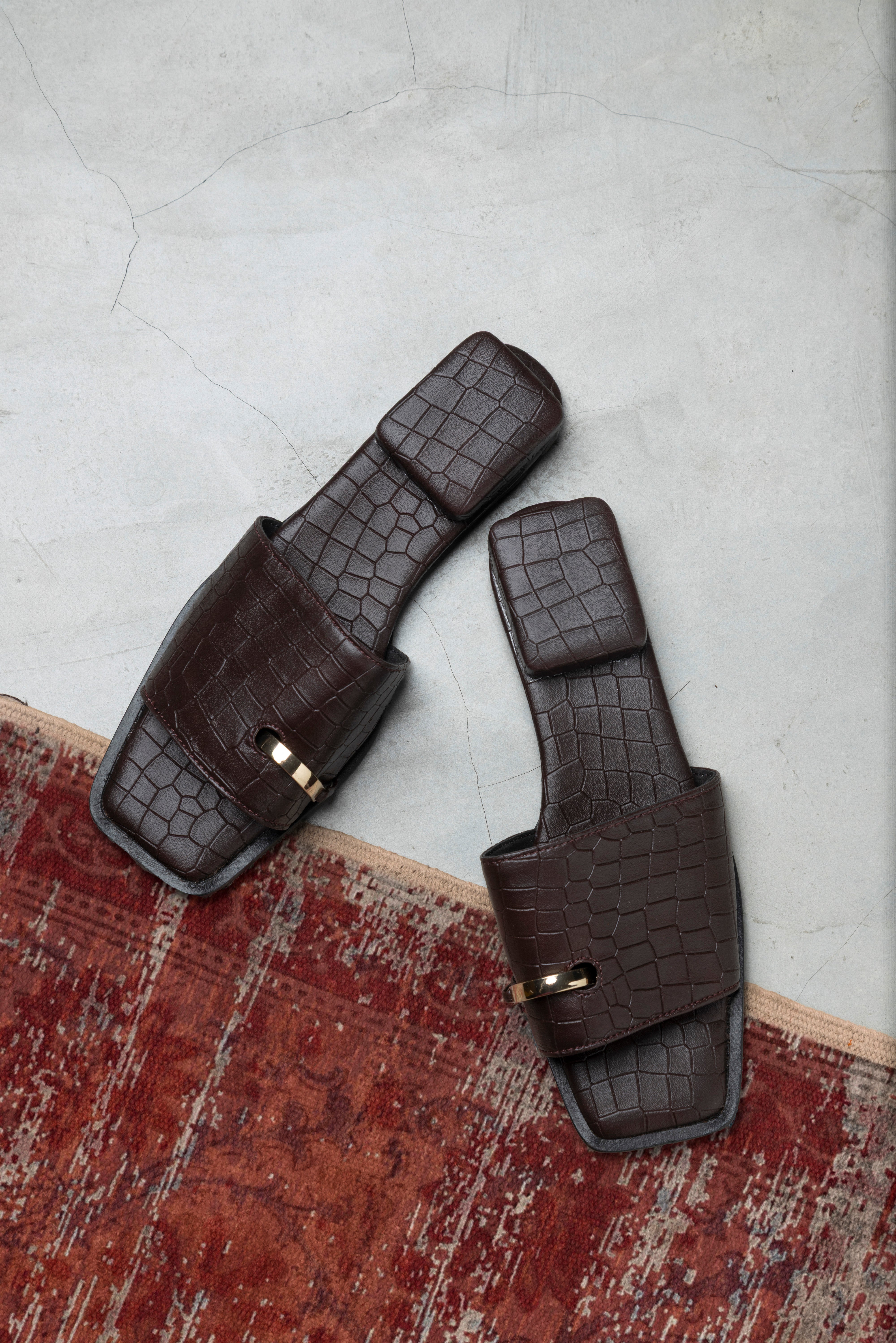 Unisex Ring Flats Brown