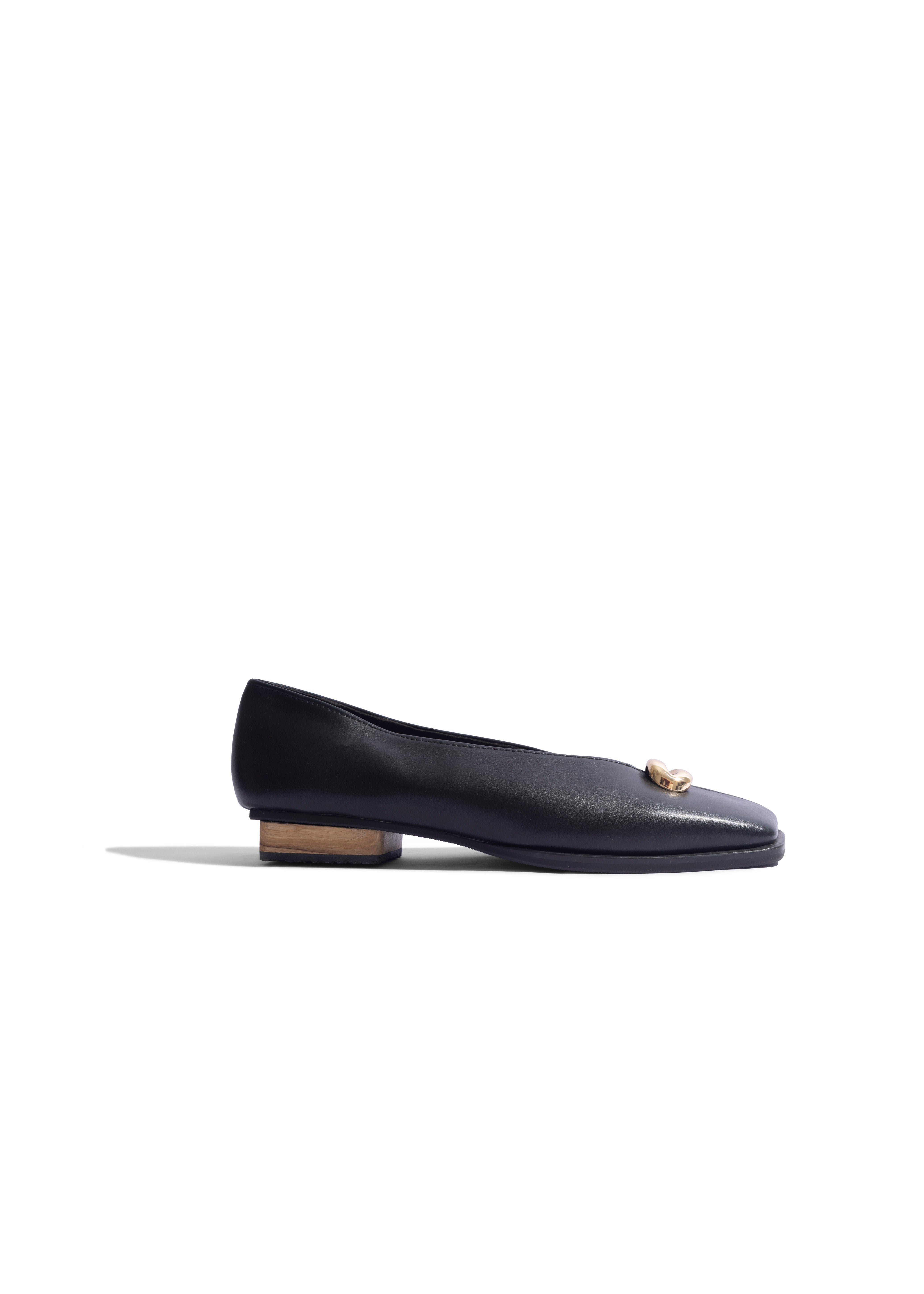 Slant-toe Donna Black