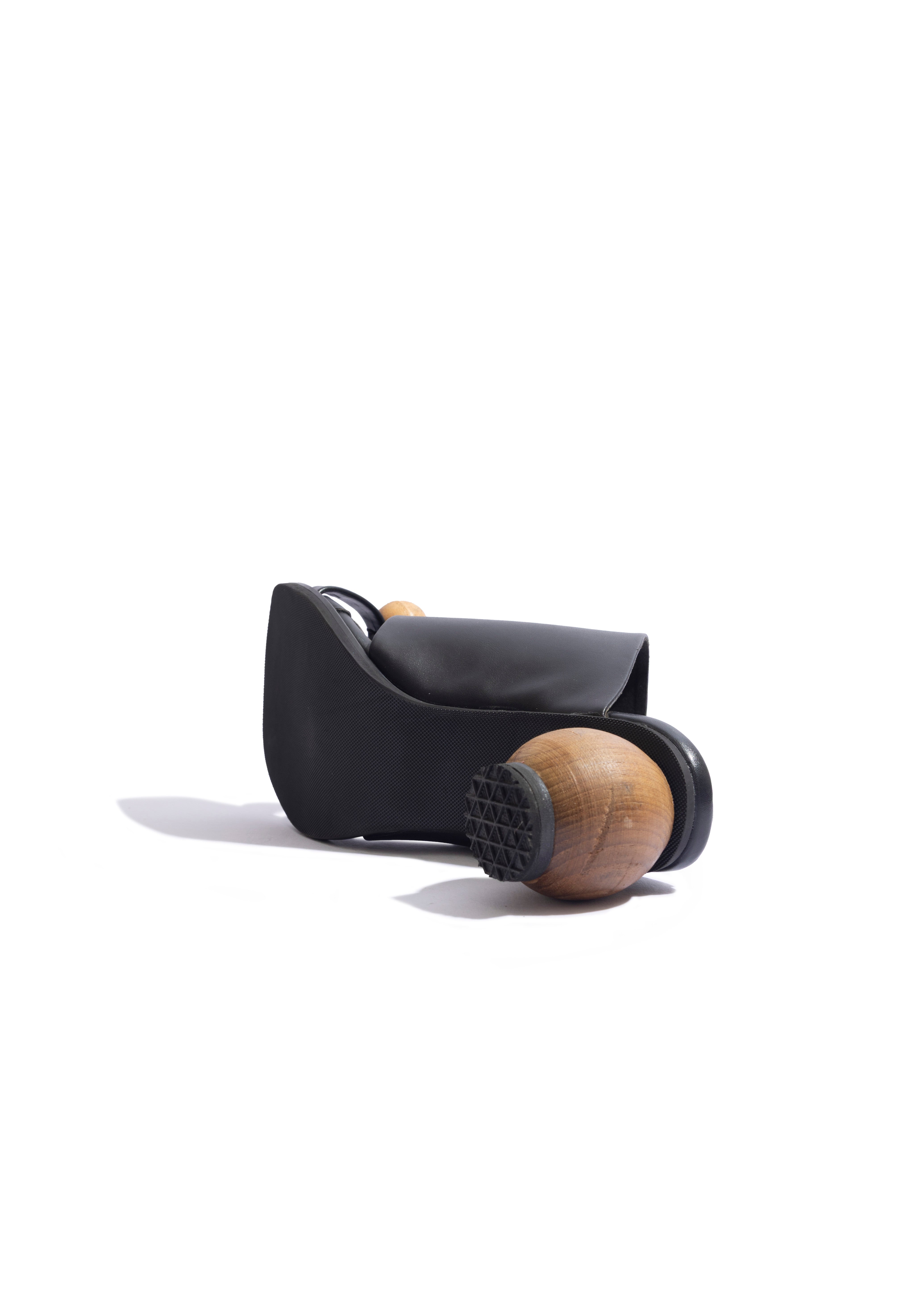 Noa Artisan Heels Black
