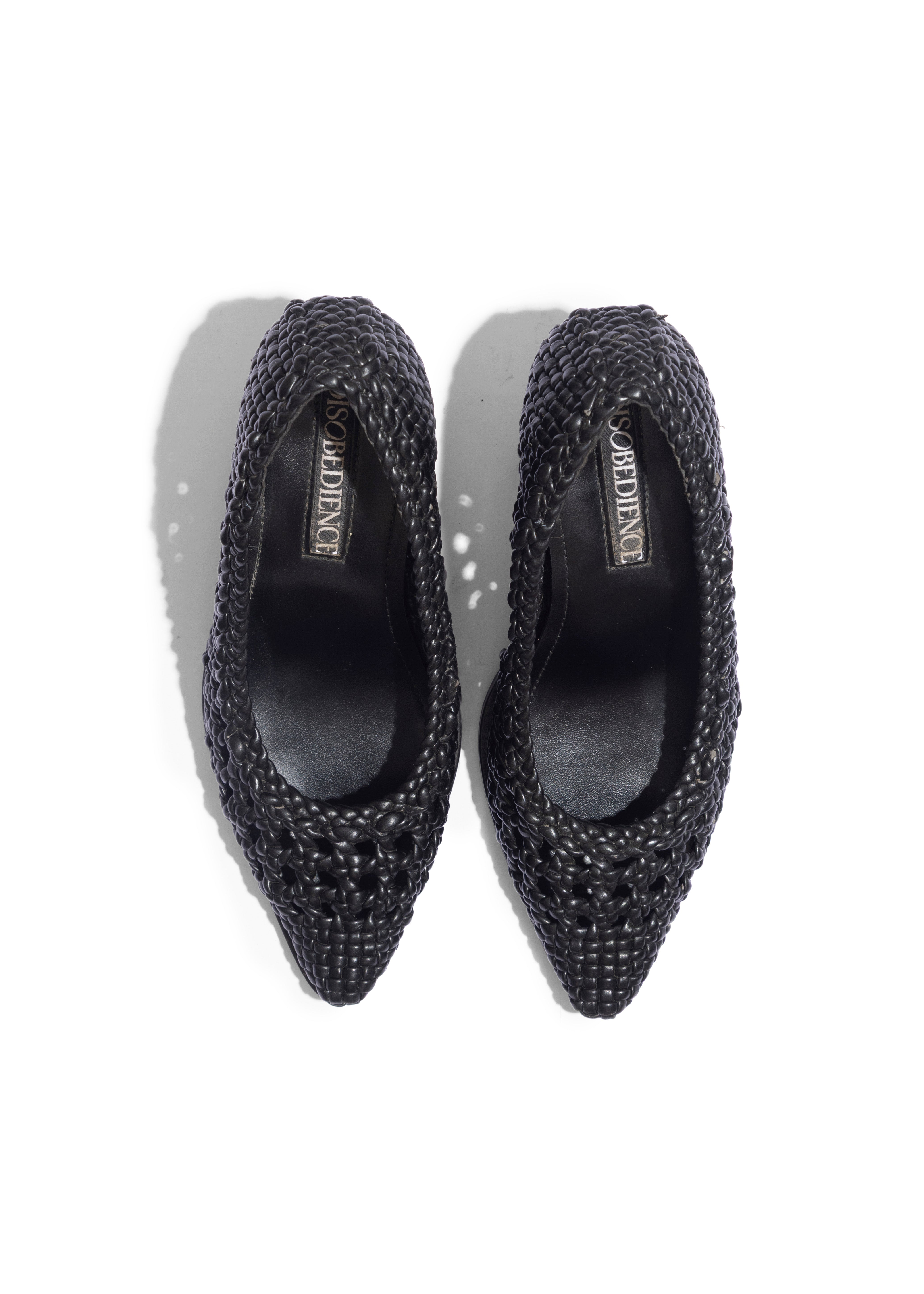 Elan Crochet Pump