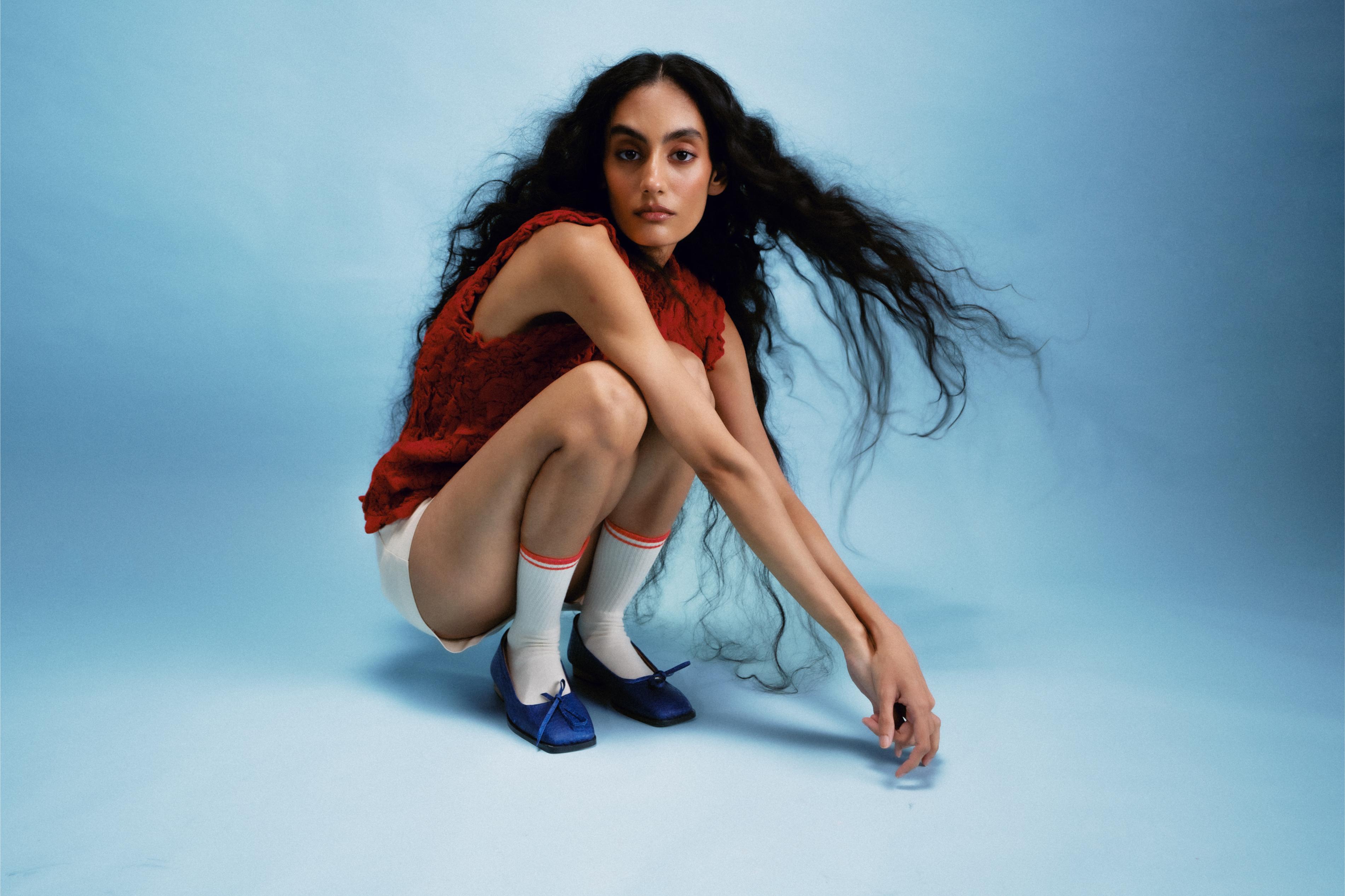 Cobalt-Blue Plant Leather with Teak Wood Box Heel