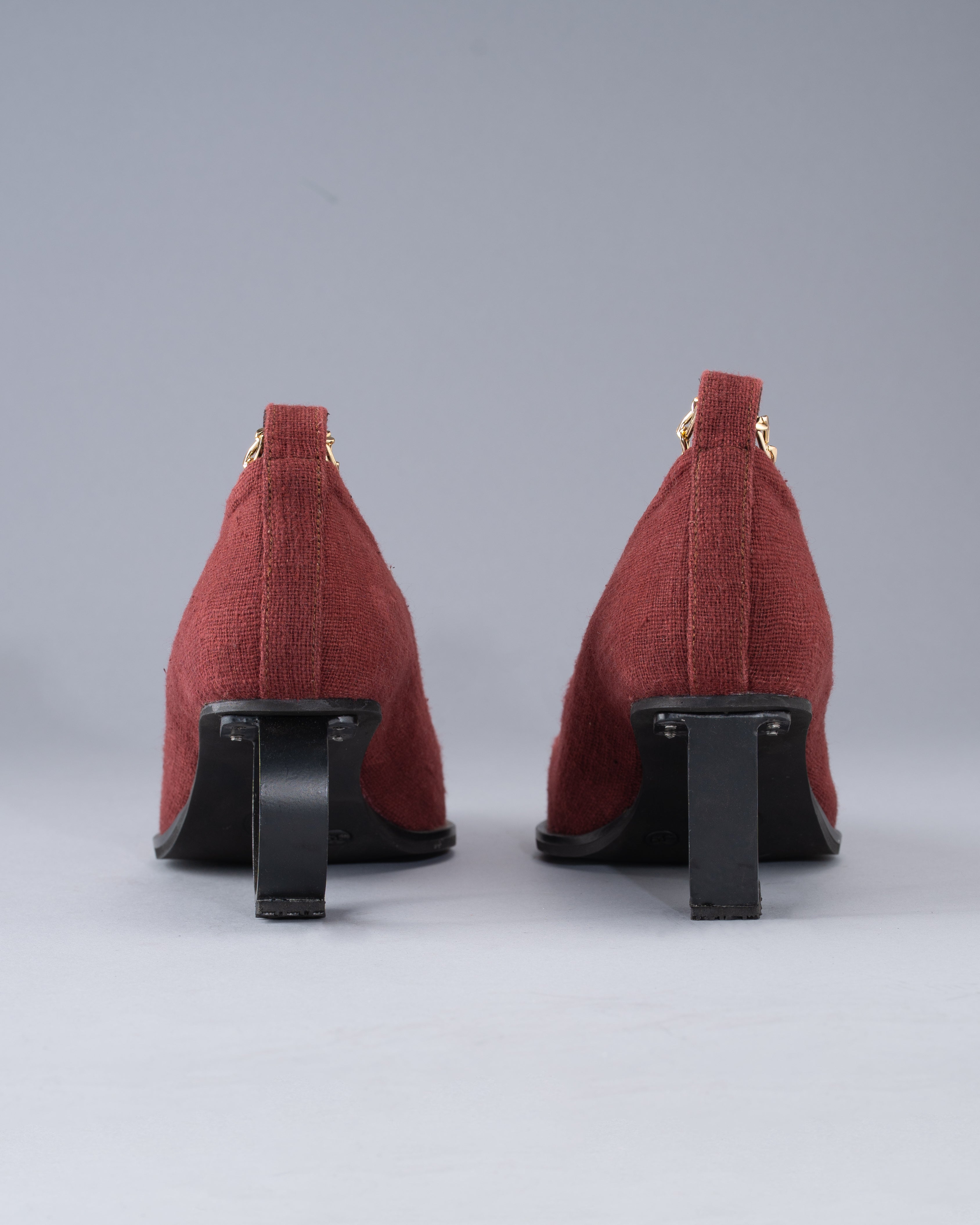 Sculptural Shoe  from Handwoven KalaCotton Grounded by a Signature D & O Heel and Secured with a Chain