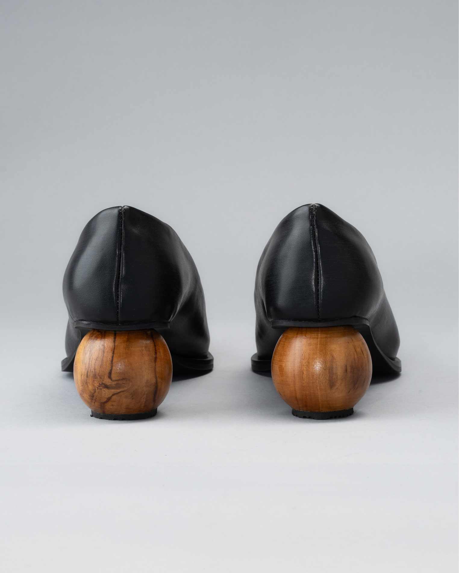 Smoky Black Plant Leather Pump with Spherical Wooden Heel