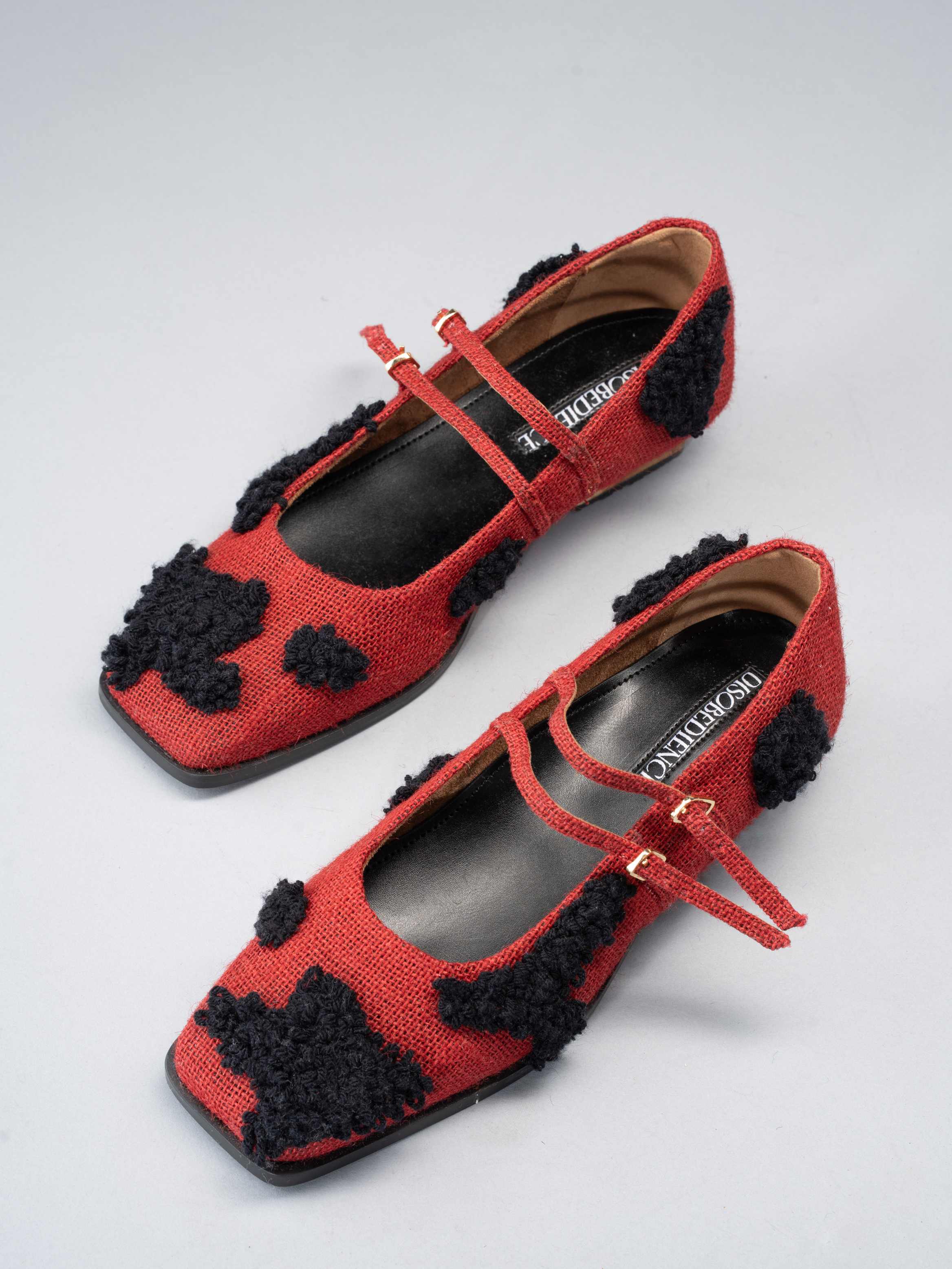 Flat Shoe with Punch Needle Embroidery